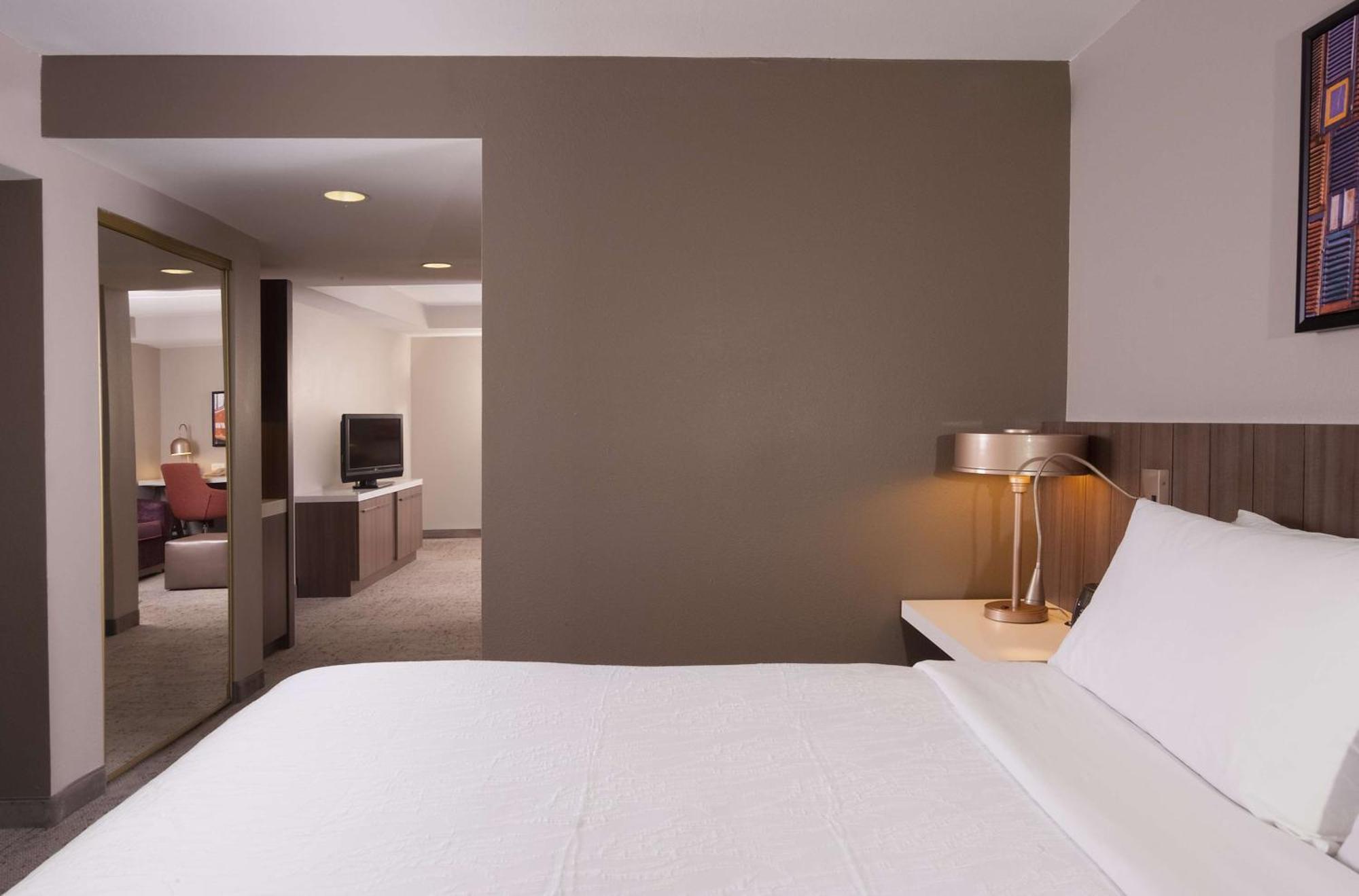 Hilton Garden Inn Atlanta Airport/Millenium Center College Park Exterior foto